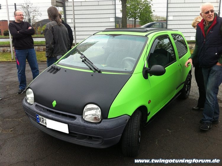 [Bild: twingo-07132838-D3n.jpg]