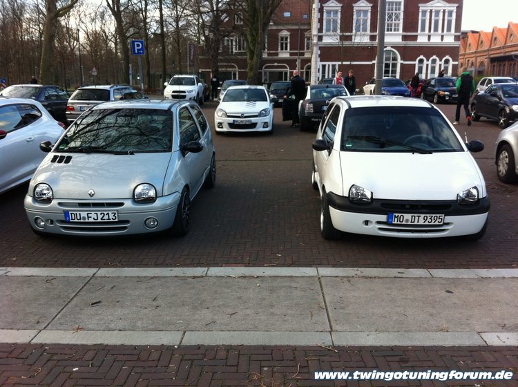 [Bild: twingo-06123453-Jqk.jpg]