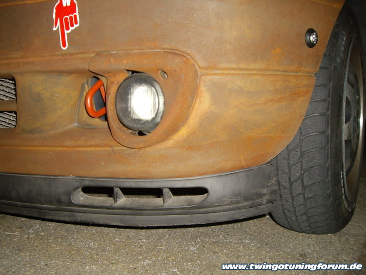 [Bild: twingo-11235652-mEa.jpg]