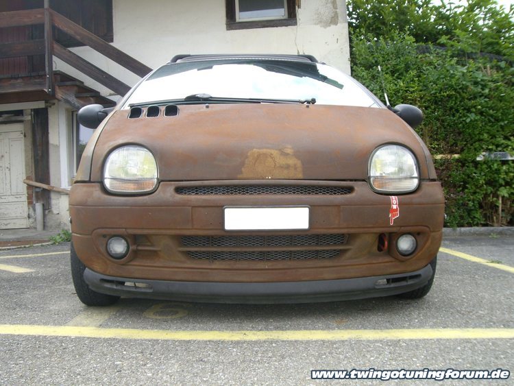 [Bild: twingo-13174044-Eoz.jpg]