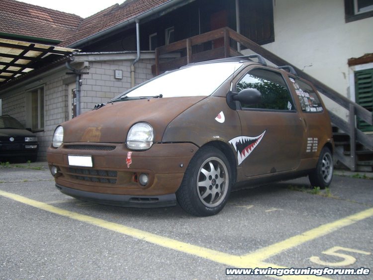 [Bild: twingo-13174105-6uk.jpg]