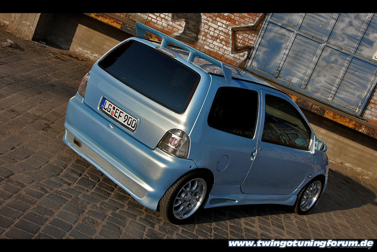 [Bild: twingo-01133553-XA8.jpg]