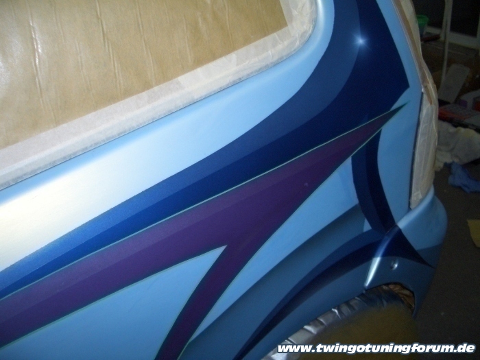 [Bild: twingo-01133725-y7X.jpg]