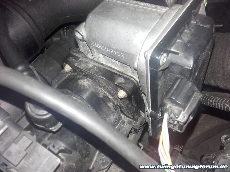 [Bild: twingo-29183738-DHB.jpg]