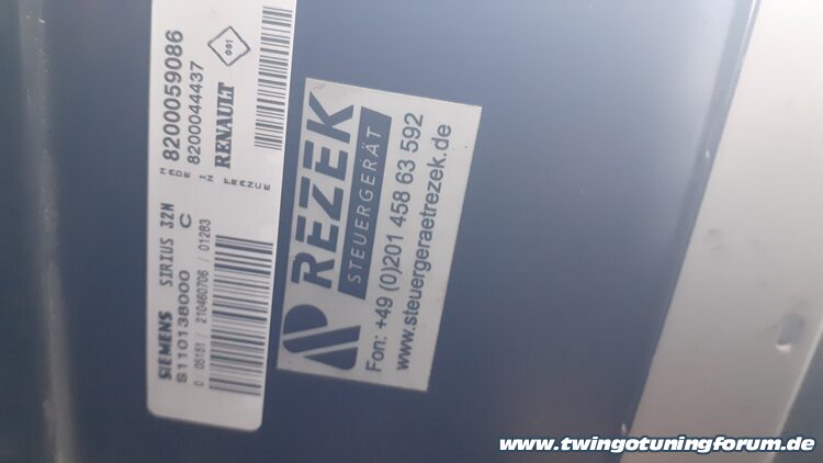 [Bild: twingo-10202349-V5B.jpg]