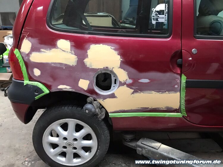 [Bild: twingo-21131052-m6Q.jpg]