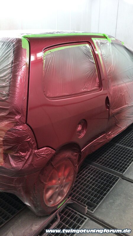 [Bild: twingo-21131218-uv1.jpg]