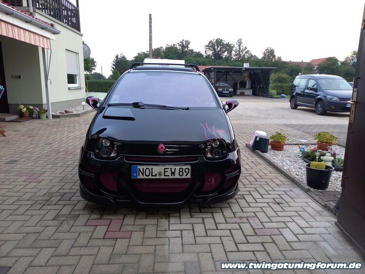 [Bild: twingo-07162051-bg5.jpg]