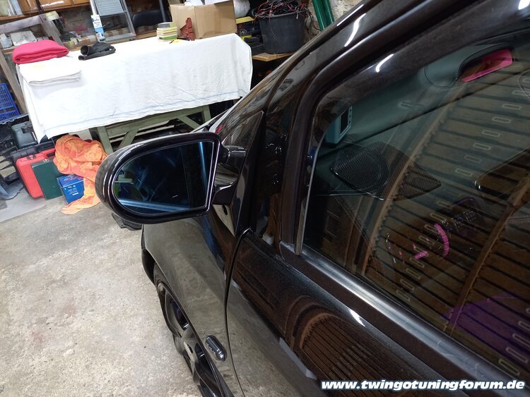 [Bild: twingo-07162352-Oz5.jpg]