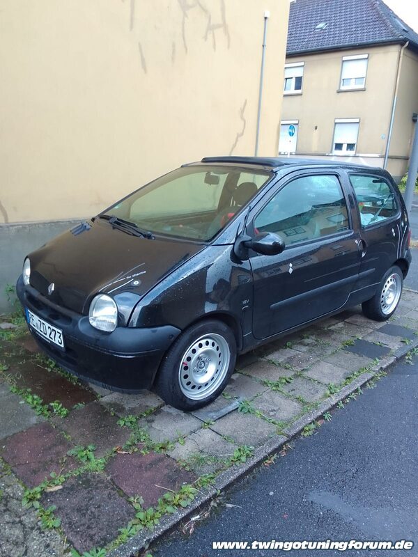[Bild: twingo-11184738-vKb.jpg]