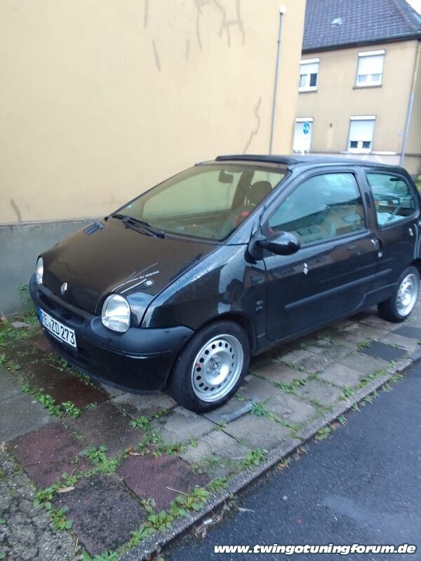 [Bild: twingo-11184815-1BN.jpg]