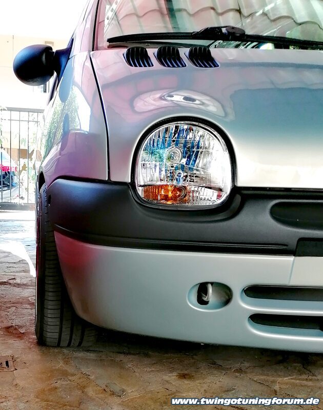 [Bild: twingo-02204224-vRq.jpg]