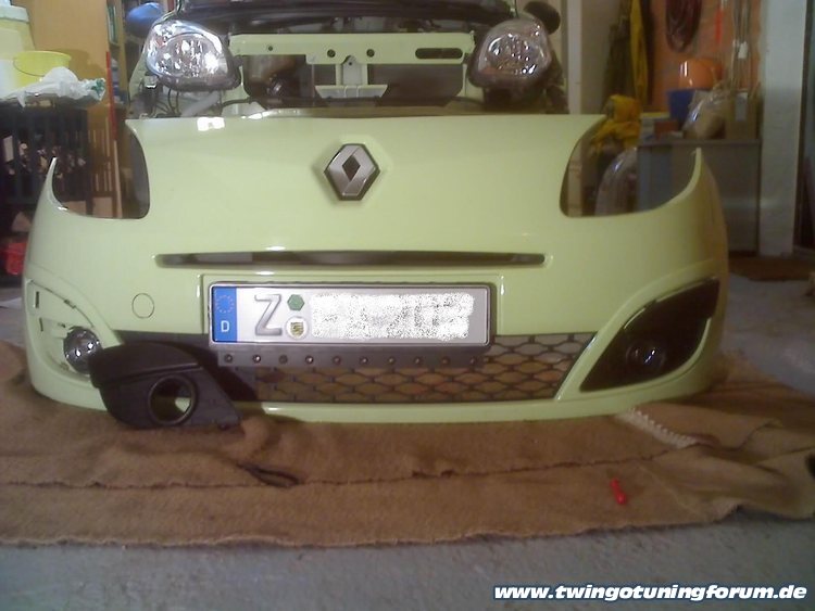 [Bild: twingo-10130029-mQZ.jpg]
