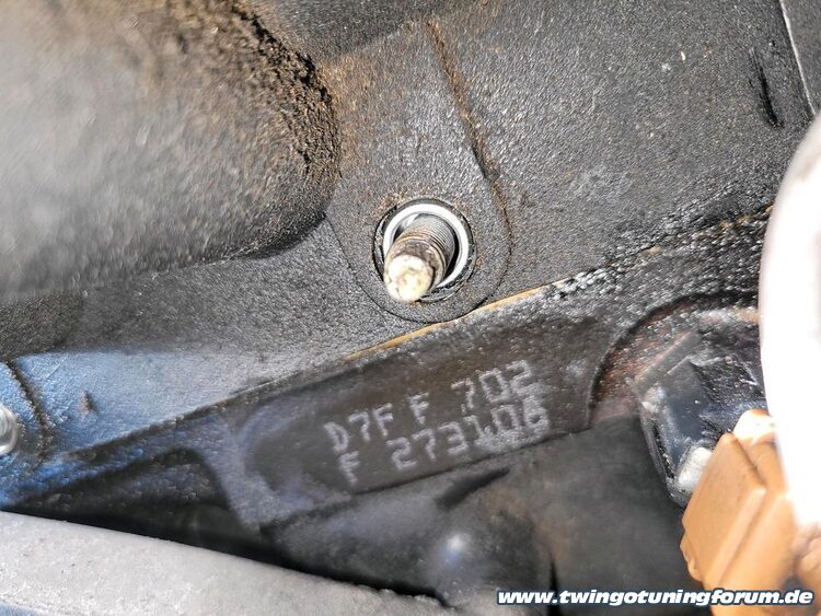 [Bild: twingo-11141308-6qT.jpg]