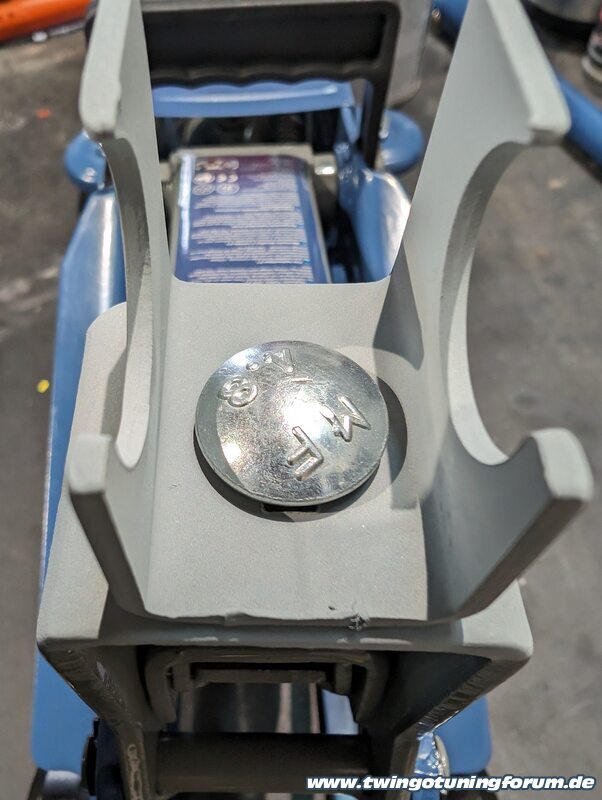 [Bild: twingo-01115444-dXF.jpg]