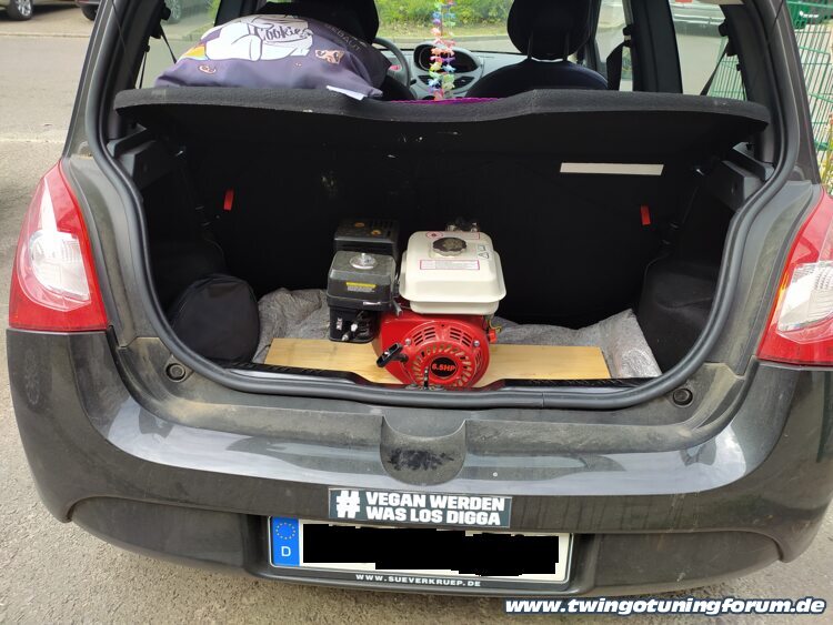 [Bild: twingo-10231357-dD8.jpg]