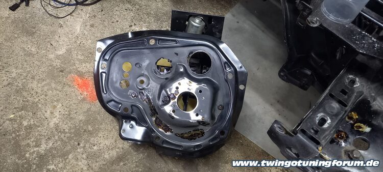 [Bild: twingo-08194659-9Ea.jpg]