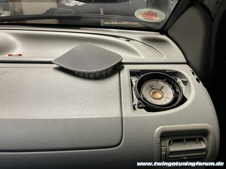 [Bild: twingo-14164318-pbc.jpg]