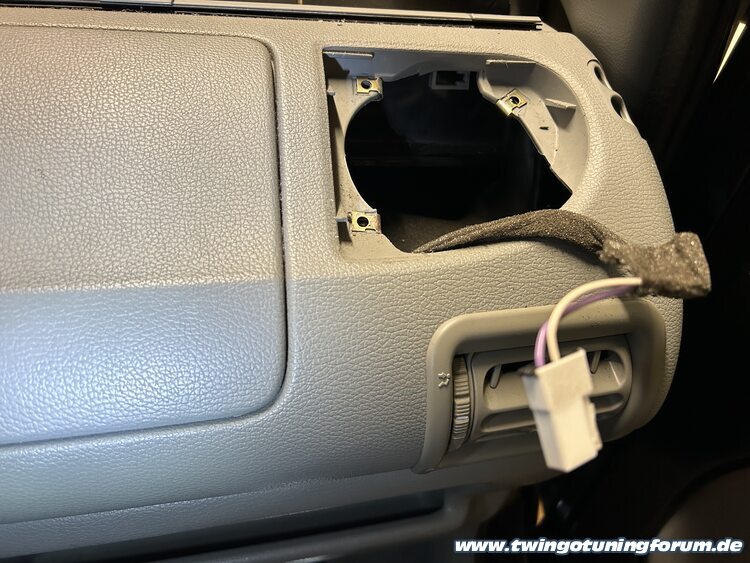 [Bild: twingo-14164332-puT.jpg]
