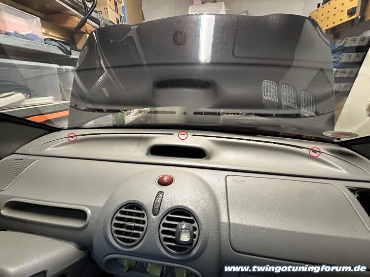 [Bild: twingo-14164439-xEn.jpg]