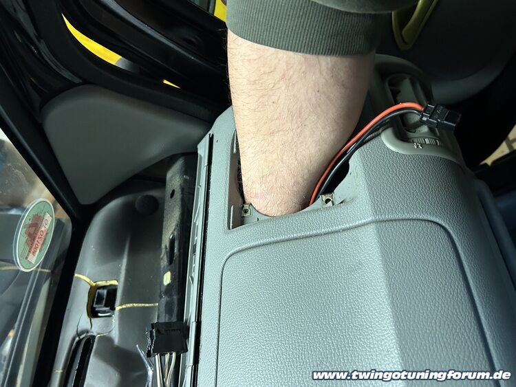 [Bild: twingo-14164538-NAi.jpg]