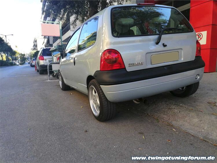 [Bild: twingo-23092904-eNp.jpg]