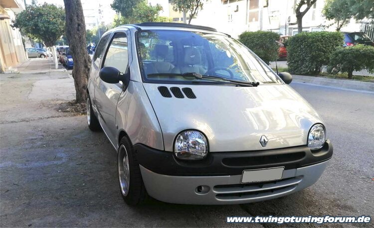 [Bild: twingo-23092919-DAp.jpg]