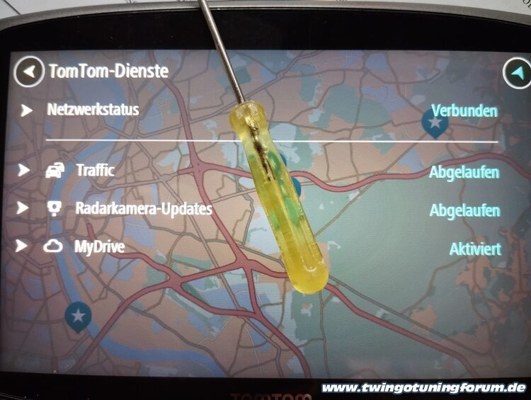 [Bild: twingo-31103706-vYY.jpg]