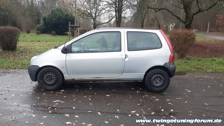 [Bild: twingo-31182511-YsR.jpg]
