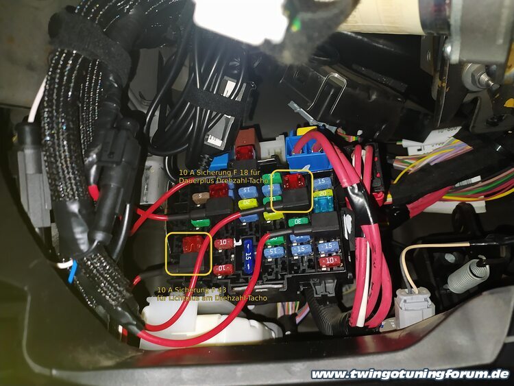 [Bild: twingo-03211734-sG6.jpg]