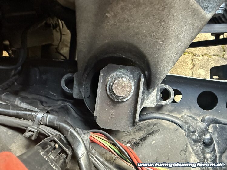 [Bild: twingo-07111506-7ro.jpg]