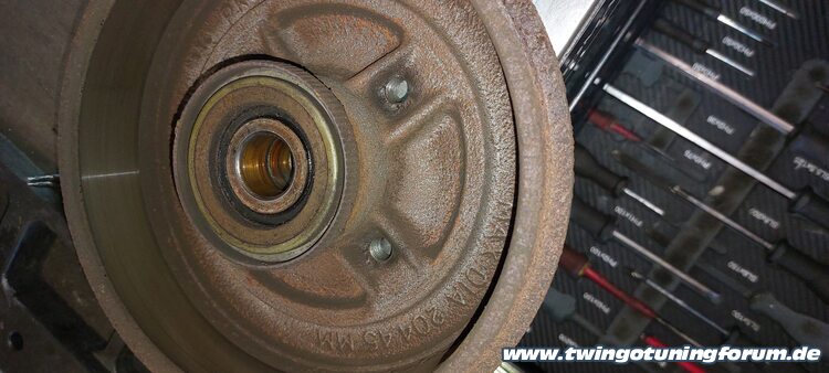 [Bild: twingo-07232840-3hu.jpg]