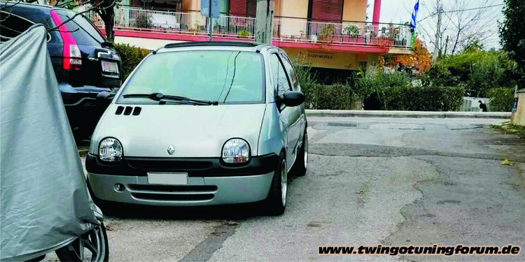 [Bild: twingo-17110155-ewz.jpg]