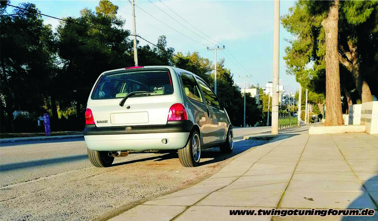 [Bild: twingo-17110207-Kcm.jpg]
