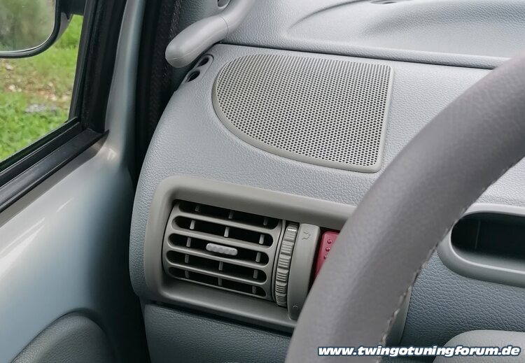 [Bild: twingo-17221750-41q.jpg]