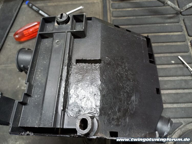 [Bild: twingo-25211302-31b.jpg]