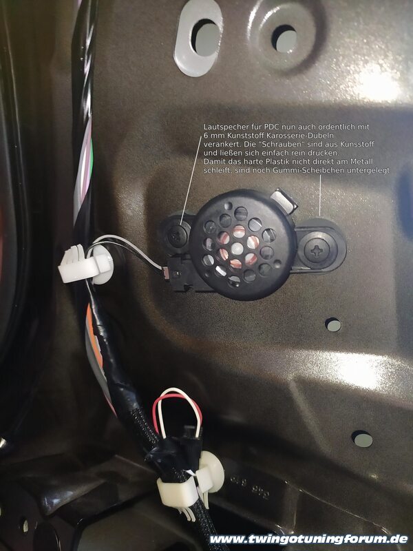 [Bild: twingo-26123915-Kdh.jpg]