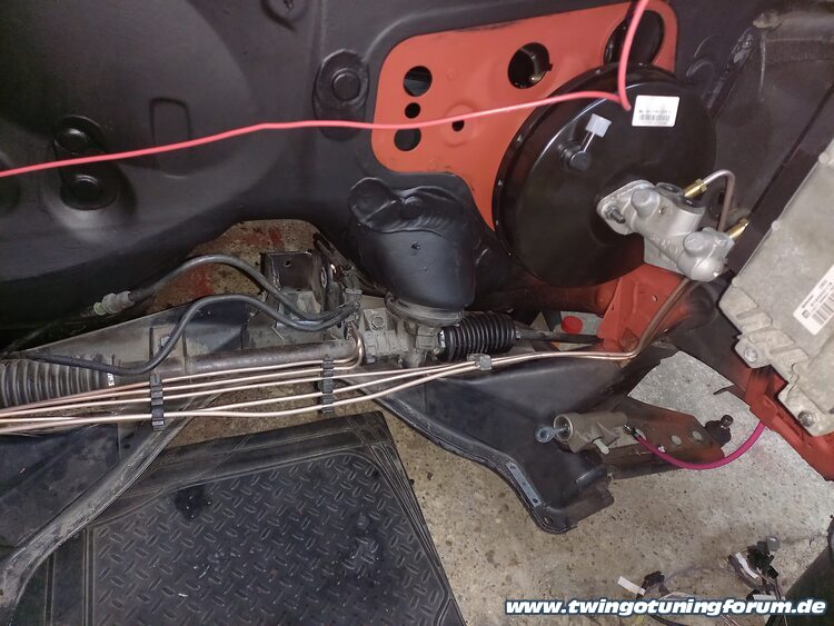 [Bild: twingo-28204656-O4a.jpg]
