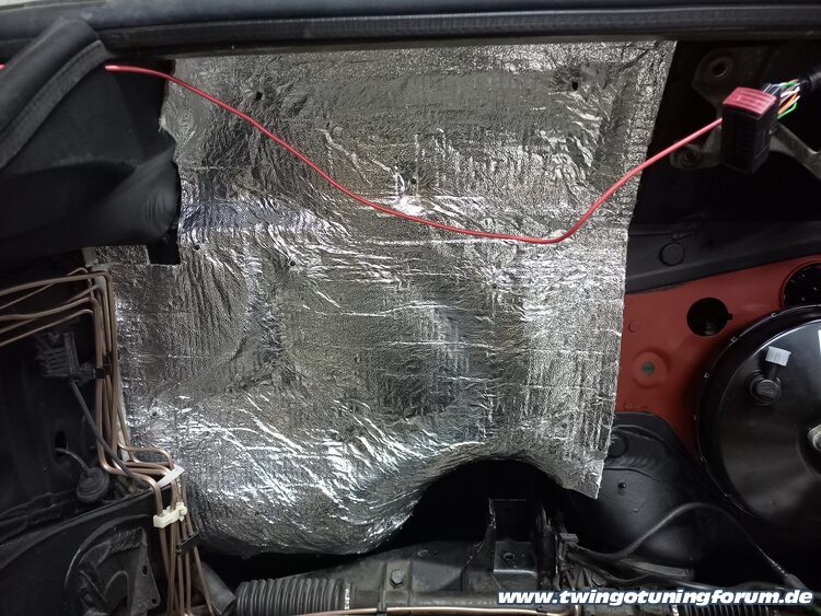 [Bild: twingo-28204808-C7L.jpg]