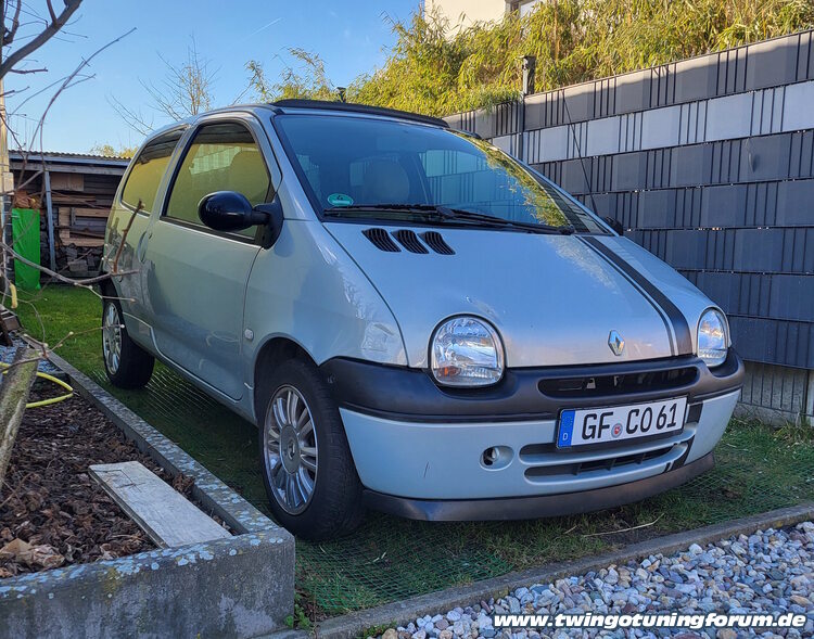 [Bild: twingo-02223655-r7G.jpg]