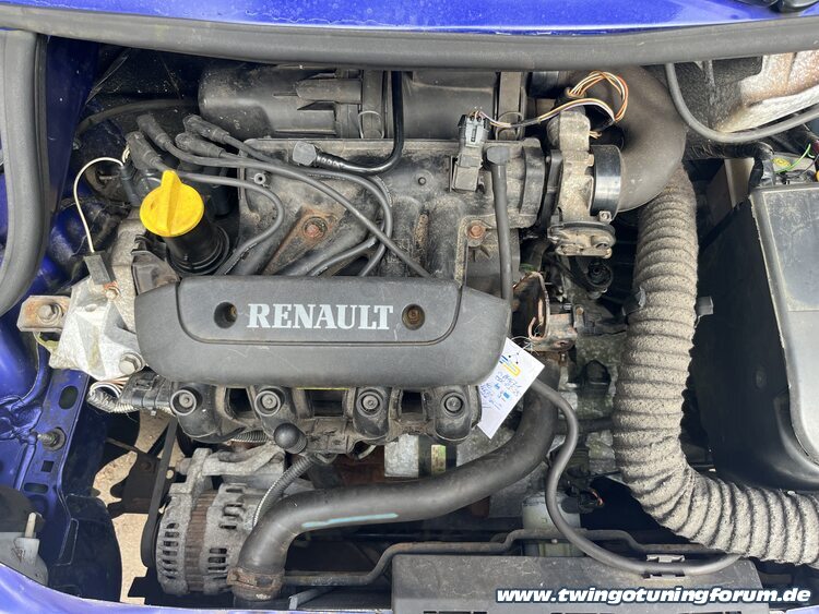 [Bild: twingo-14124748-JtA.jpg]