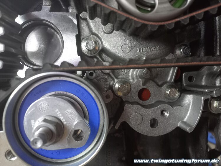 [Bild: twingo-16182053-RuK.jpg]