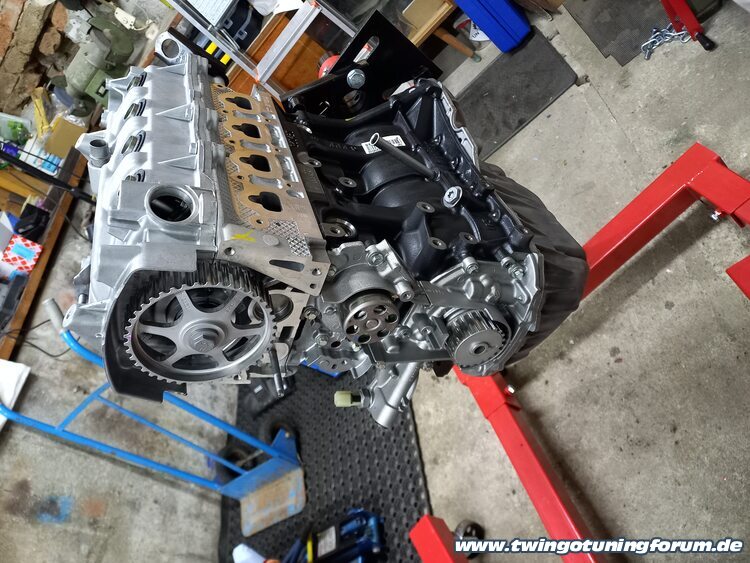 [Bild: twingo-16182126-Bah.jpg]