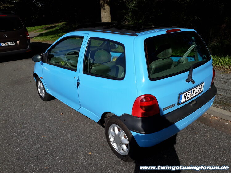 [Bild: twingo-23213609-Ttl.jpg]