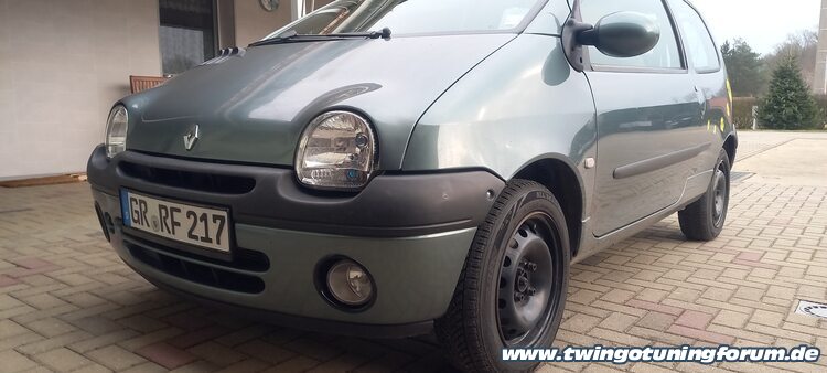[Bild: twingo-25180111-G4K.jpg]