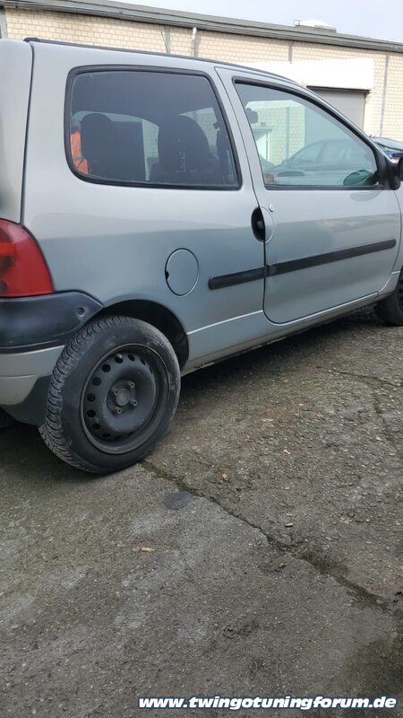 [Bild: twingo-07083027-2Ku.jpg]