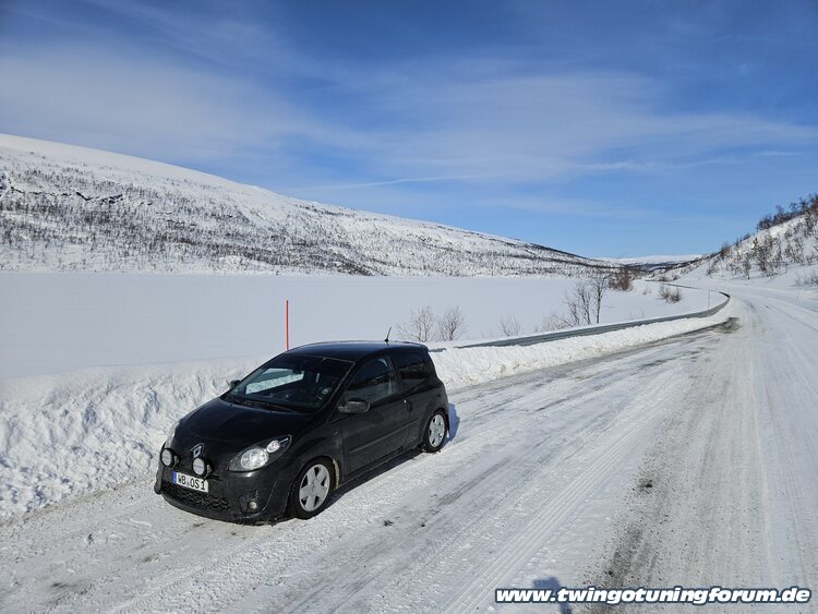 [Bild: twingo-16234110-IlD.jpg]