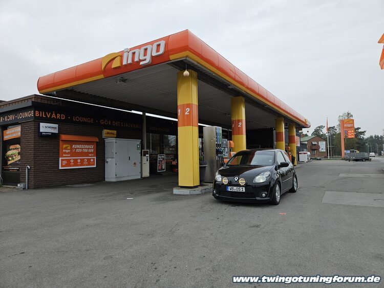 [Bild: twingo-22100205-nJb.jpg]