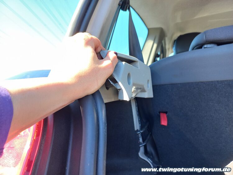 [Bild: twingo-27215921-ua5.jpg]