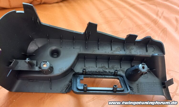 [Bild: twingo-01202516-FWt.jpg]